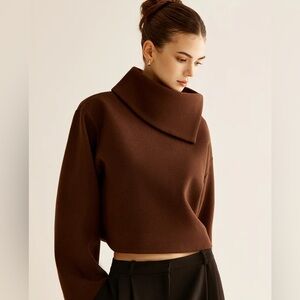 Commense Turtleneck Sweater in the color of the season!